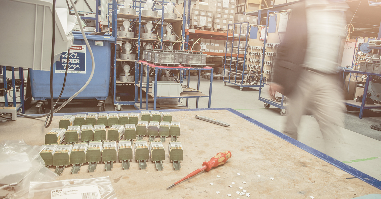 Productie-en-industrie-productieomgeving-socials-Poelmann-van-den-Broek-advocaten.jpg