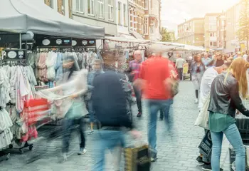 Retail-04-socials-Poelmann-van-den-Broek-advocaten.jpg